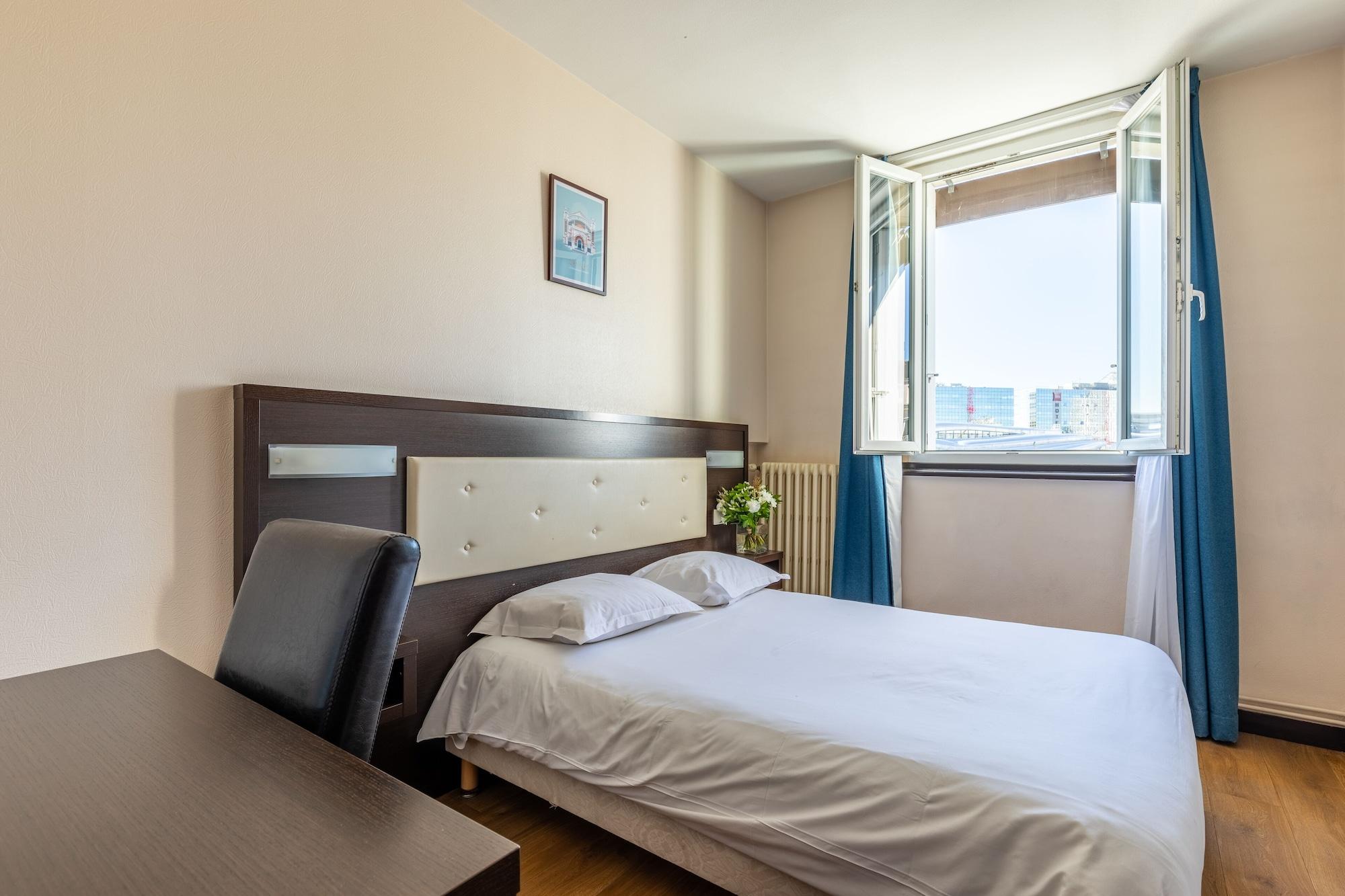 Hotel Le Florin Rennes Exterior foto
